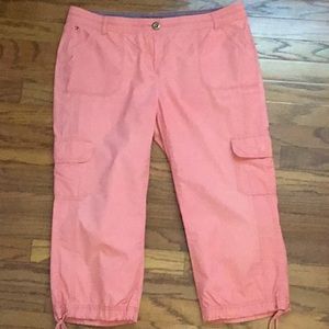 Tommy Hilfiger Capri Length Cargo Pants